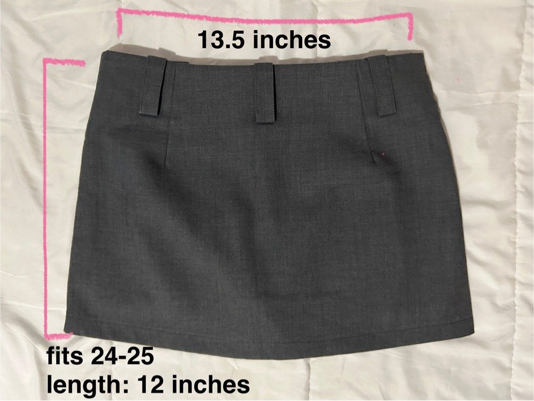 Gray Mini Skirt (Category: Skirts) located in Santa Rosa. Submitted by jluvsds (Listing ID 1410974288, Image 2). Description: has safety shorts inside.