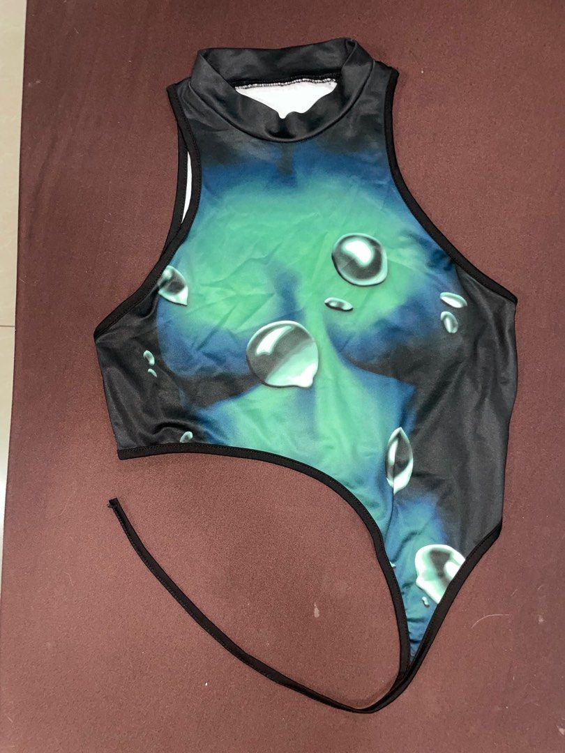 Halter Top (Category: Sleeveless) located in Manila. Submitted by ava_declutters (Listing ID 1411069925, Image 1). Description: - S-M - Used once only - like new.