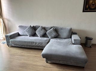 (Category: ) located in . Submitted by ezzatiii (Listing ID 1411023871, Image 1). Description: .