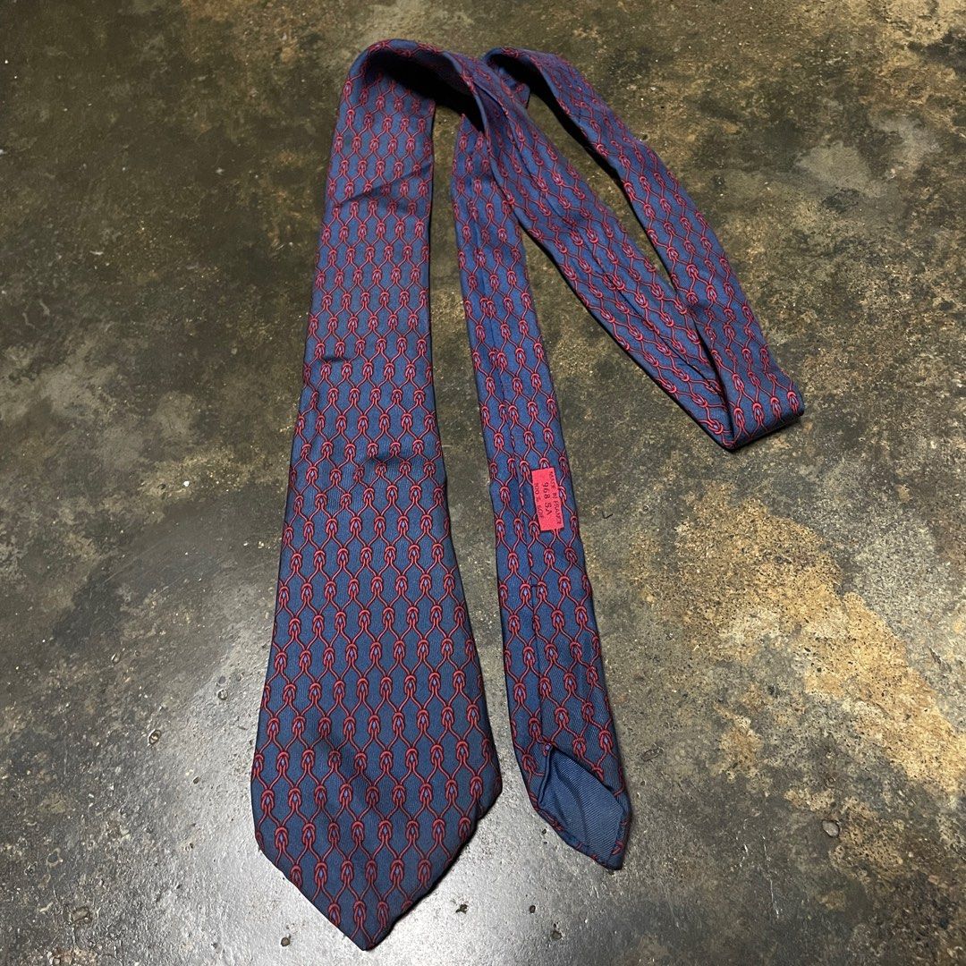 Hermes Neck Tie (Category: Luxury Accessories) located in Marikina City. Submitted by aalibabyy (Listing ID 1410987451, Image 2). Description: .