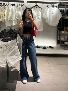 (Category: ) located in . Submitted by _petitewardrobe (Listing ID 1411050827, Image 1). Description: .