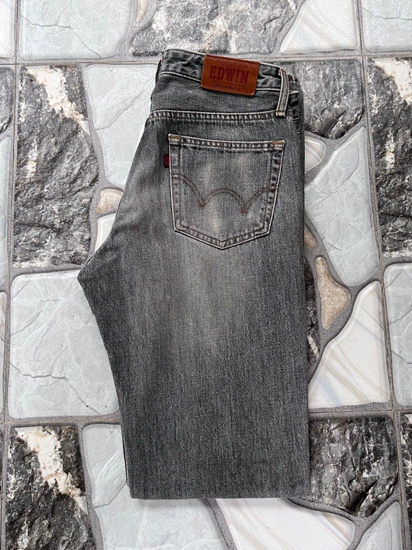 JAPAN JEANS EDWIND BLUE TRIP 503 (Category: Jeans) located in San Carlos. Submitted by beyond_vintage_pieces (Listing ID 1411065011, Image 1). Description: .