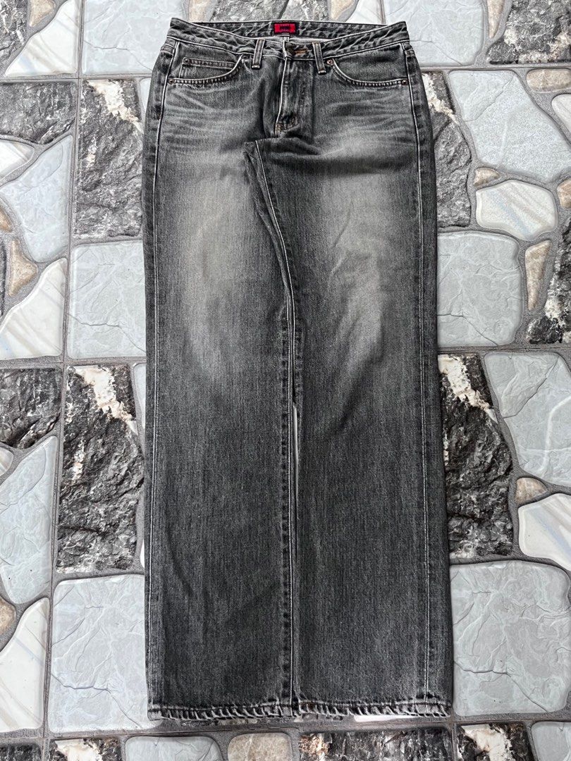 JAPAN JEANS EDWIND BLUE TRIP 503 (Category: Jeans) located in San Carlos. Submitted by beyond_vintage_pieces (Listing ID 1411065011, Image 2). Description: .