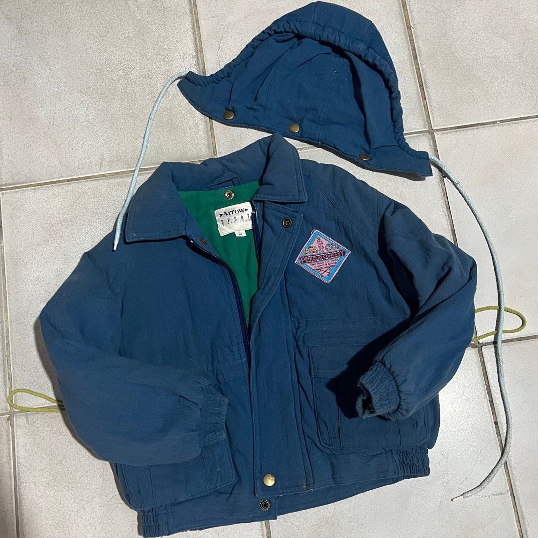 Kids jacket (Category: Babies & Kids Fashion) located in Cavite. Submitted by teamhd (Listing ID 1410955426, Image 2). Description: Fits 3-5 years of age Detachable hoodie.
