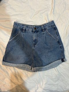 (Category: ) located in . Submitted by ningnongb (Listing ID 1411005901, Image 1). Description: .