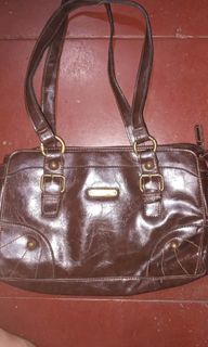 (Category: ) located in . Submitted by glyza09 (Listing ID 1410928069, Image 1). Description: .