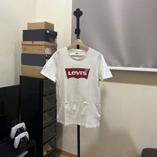 (Category: ) located in . Submitted by lh_preloved (Listing ID 1411007935, Image 1). Description: .