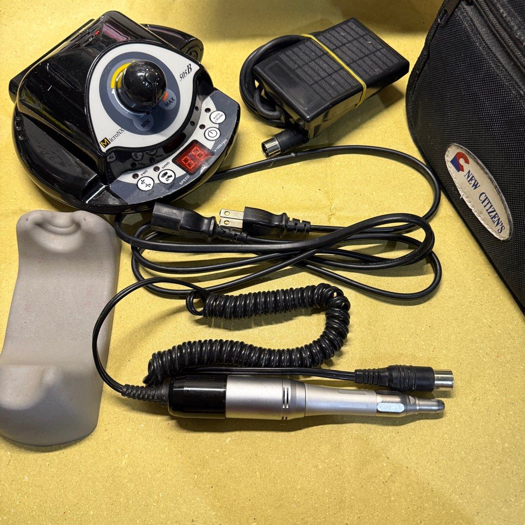 MicroNX micromotor (Category: Medical Supplies & Tools) located in Pasig City. Submitted by _aedm (Listing ID 1411070817, Image 1). Description: New citizen's micronx.