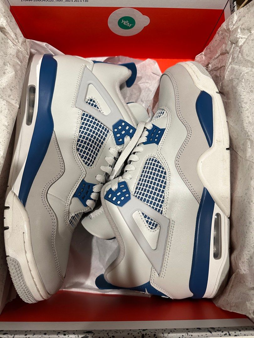 Nike Air Jordan 4 Retro (Category: Sneakers) located in Makati City. Submitted by rags2php (Listing ID 1411038431, Image 2). Description: See picture for the original price RFS: Decluttering .