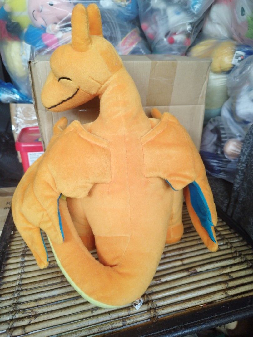 Pokemon Charizard banpresto (Category: Figurines & Statues) located in Marikina City. Submitted by chadxiii (Listing ID 1410968325, Image 3). Description: pokemon Charizard banpresto gcash payments location marikina lalamove or jnt.
