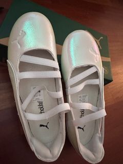 (Category: ) located in . Submitted by _shopping_queen (Listing ID 1410973397, Image 1). Description: .