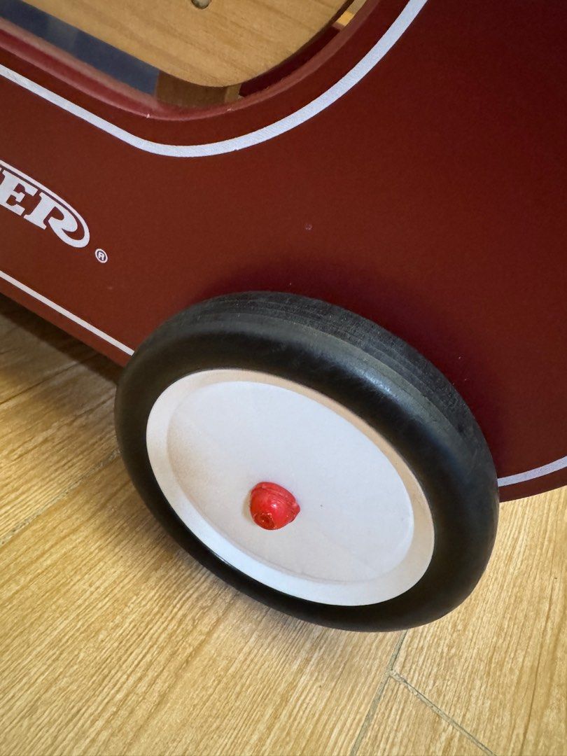 Radio Flyer Walker Wagon (Category: Infant Playtime) located in Cainta. Submitted by littlemissvietnam (Listing ID 1410995192, Image 3). Description: - Classic Radio Flyer walker wagon - Red and white design - Wooden wagon bed - Handle for easy pushing - White wheels with red accents - Designed for toddlers and young children - Helps with walking and toy carrying •Resistance clickers, not functioning anymore.