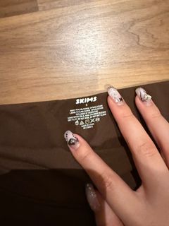(Category: ) located in . Submitted by chloweyxcx (Listing ID 1411049215, Image 1). Description: .