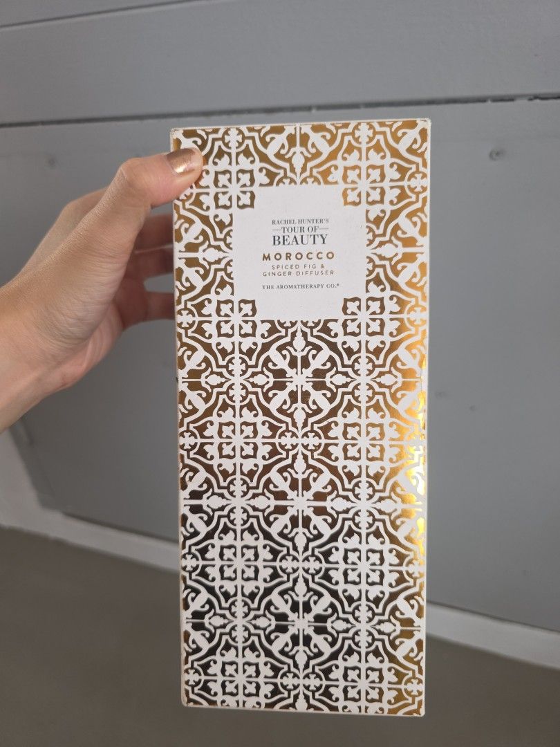 Spiced Fig & Ginger Diffuser (Category: Home Fragrance) located in Singapore. Submitted by erinnesa (Listing ID 1410949753, Image 1). Description: - New, unopened BOHO BEAUTY Morocco Spice Ginger Diffuser - Beautiful gold and white patterned box - Adds a touch of luxury and fragrance - Perfect for your home - Makes a great gift!.