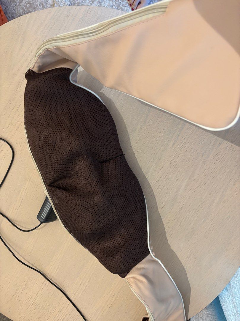 Surplus Back and Neck Massager (Category: Massage Devices) located in Taguig. Submitted by trsshd (Listing ID 1410988535, Image 3). Description: Bought from Surplus and rarely used. It includes a control panel with power, direction, and intensity buttons. Also comes with a power adapter..