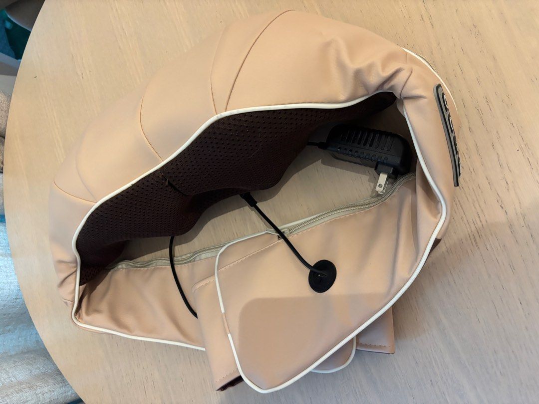 Surplus Back and Neck Massager (Category: Massage Devices) located in Taguig. Submitted by trsshd (Listing ID 1410988535, Image 2). Description: Bought from Surplus and rarely used. It includes a control panel with power, direction, and intensity buttons. Also comes with a power adapter..