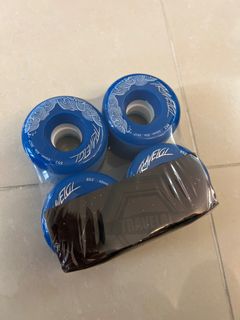 （分類：）位於 。 由 1aumann 提交（商品編號 1410914637，圖片 1）。簡介： 。