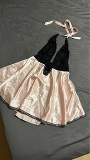(Category: ) located in . Submitted by apparelbliss (Listing ID 1411013166, Image 1). Description: .