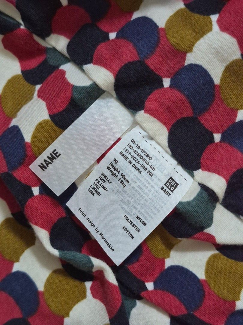 Winter Jacket (Category: Babies & Kids Fashion) located in Singapore. Submitted by jojo3398 (Listing ID 1411045103, Image 5). Description: marimekko uniqlo limited edition collection light warn padded full zip parka with detachable hoodie . size 90cm for 18-24 months old self collection.