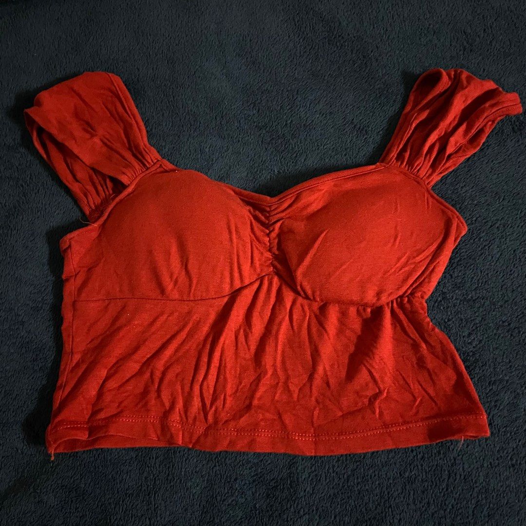 fs: PRELOVED CLOTHES‼️ (Category: Blouses) located in Manila. Submitted by closet.by.ika (Listing ID 1410940555, Image 2). Description: fs: PRELOVED CLOTHES‼️ size: s-l prices starts @50-150 pesos some may used once, never been used can do meet up or lalamove 📍sabalo (for meet up).