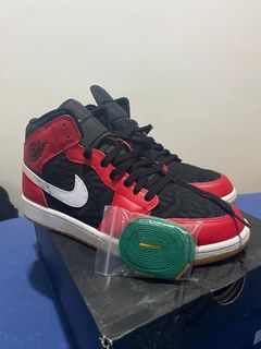 (Category: ) located in . Submitted by sneakerz5989 (Listing ID 1411222001, Image 1). Description: .