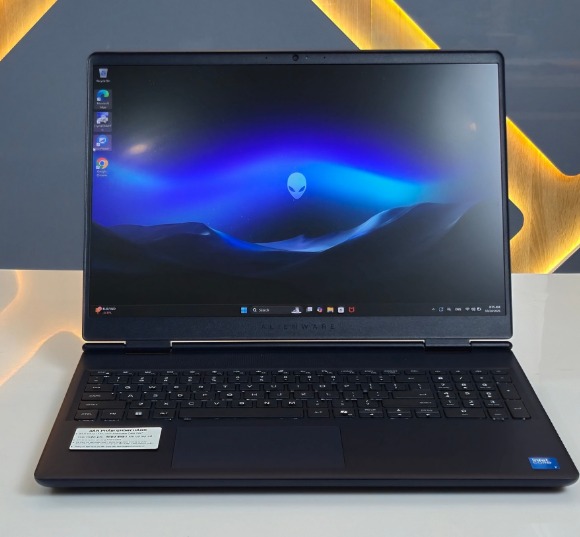 Alienware 16 Aurora Gaming Laptop AC16250 QHD Gaming Laptop 2k DDR5 ...