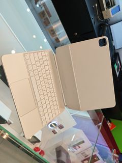 Apple Magic Keyboard A2574