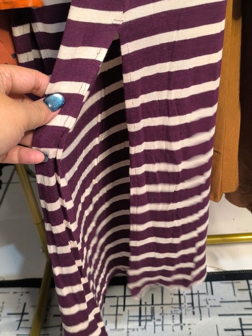 Atmosphere Striped Maxi Skirt (Category: Skirts) located in Marikina City. Submitted by vaughnify (Listing ID 1411234483, Image 3). Description: - Atmosphere maxi skirt - Striped design (purple and white) - Features a side slit - Size: UK 8, EUR 36, USA 4, IT 40 📍 Location: Marikina City.