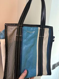 （分類：）位於 。 由 hillcc 提交（商品編號 1411163102，圖片 1）。簡介： 。