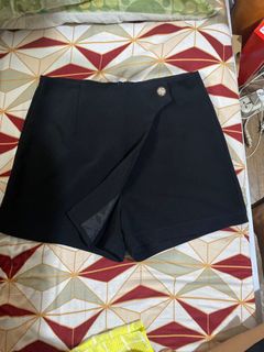 (Category: ) located in . Submitted by itspreloved.com (Listing ID 1411152439, Image 1). Description: .