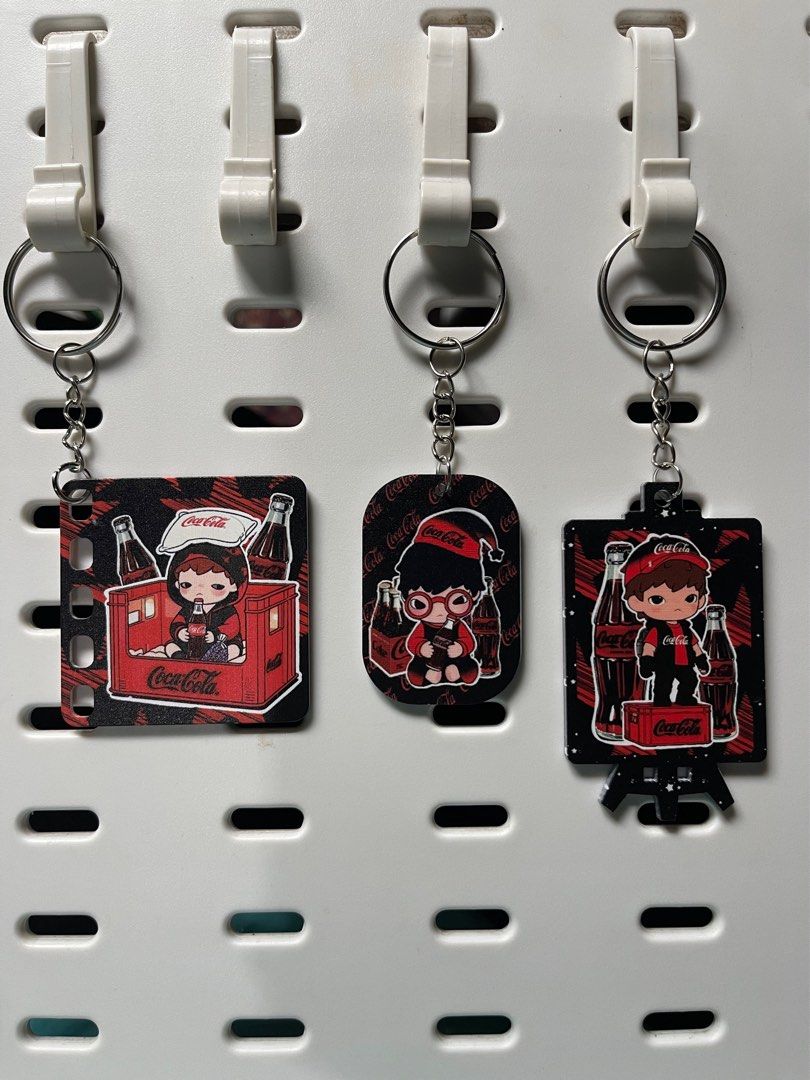 Coca-Cola Hirono Keychains (Category: Character Goods) located in Pinamalayan. Submitted by bookscaped (Listing ID 1411161123, Image 1). Description: .