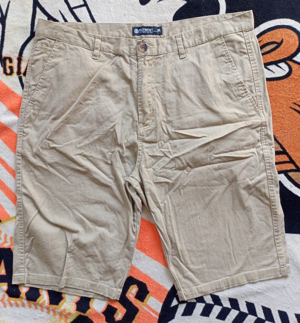 Element Plus Size Short (Category: Shorts) located in Castilla. Submitted by stignapamorma (Listing ID 1411222293, Image 1). Description: Branded Khaki Plus Size Short ( Thrifted ) Size - 38x22.5 Condition - Excellent Color Rate - 9/10 Issue - None Price - 350+SF.