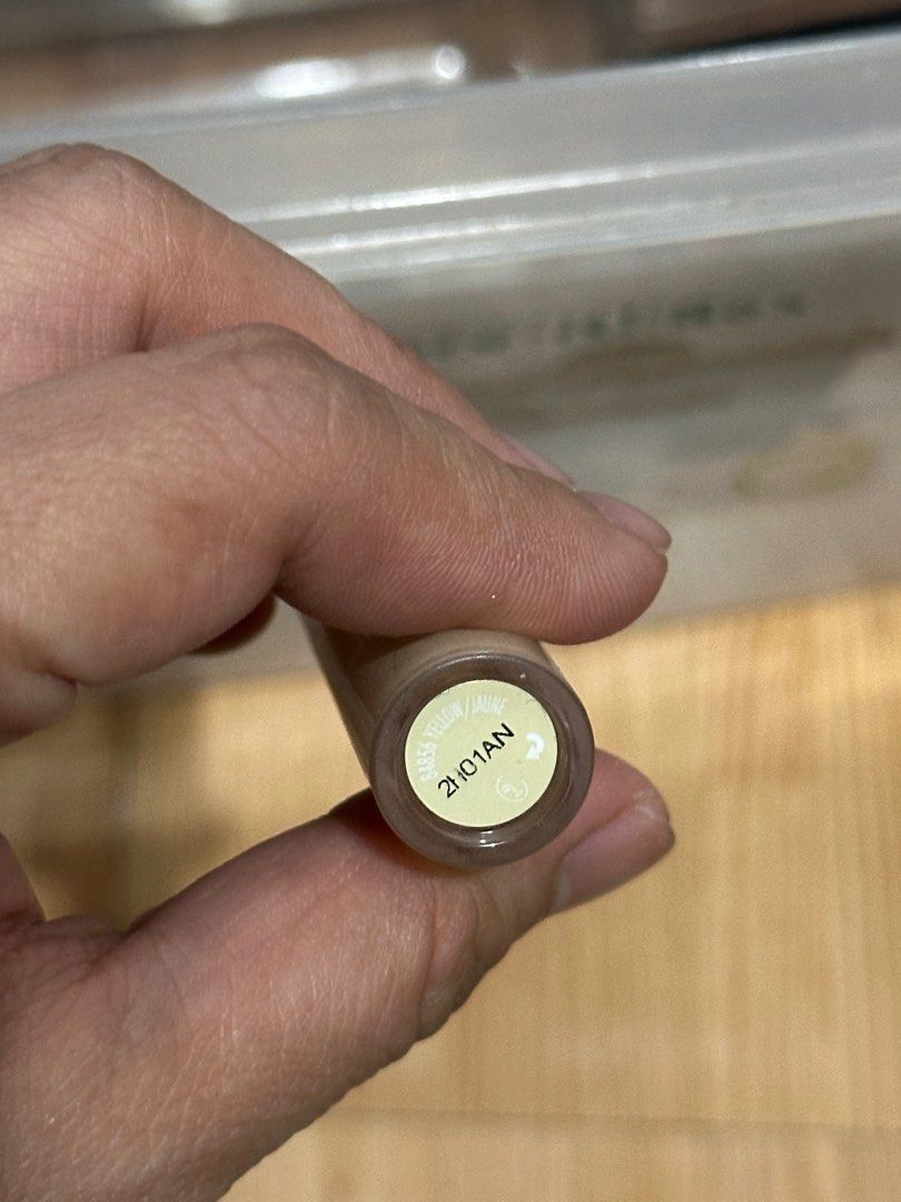 Elf Concealer (Category: Makeup) located in Cebu City. Submitted by sultrychicmary (Listing ID 1411246058, Image 2). Description: 50% remaining.