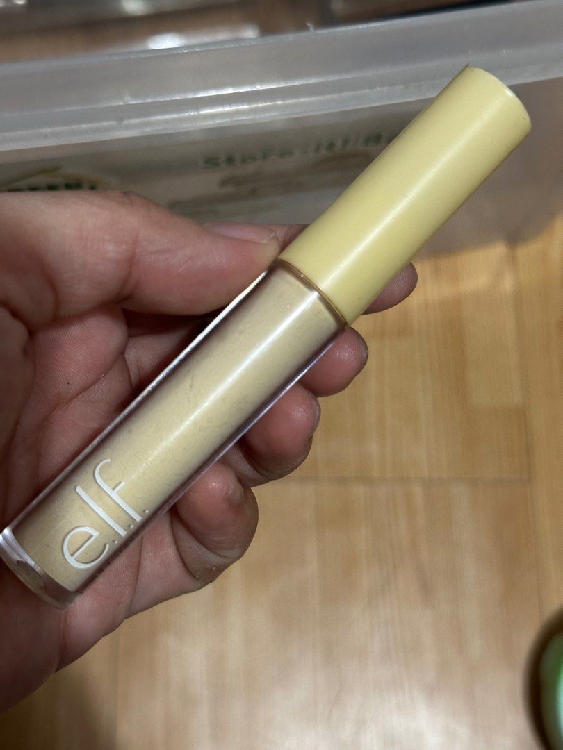 Elf Concealer (Category: Makeup) located in Cebu City. Submitted by sultrychicmary (Listing ID 1411246058, Image 1). Description: 50% remaining.