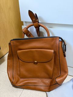 (Category: ) located in . Submitted by cheapcloset_ (Listing ID 1411118334, Image 1). Description: .