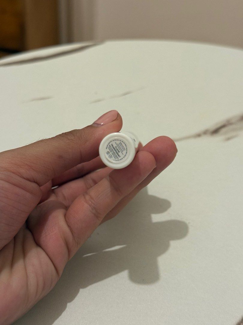 Glossier Boy Brow Clear (Category: Makeup) located in Quezon City. Submitted by quirksandcurls (Listing ID 1411210322, Image 3). Description: Full size; unused.