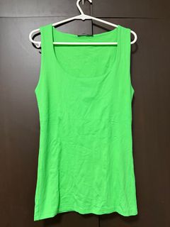 (Category: ) located in . Submitted by ml.closet (Listing ID 1411209929, Image 1). Description: .