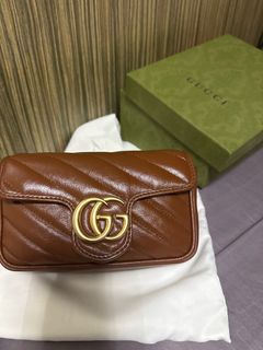 （分類：）位於 。 由 noshoppingpls 提交（商品編號 1411195311，圖片 1）。簡介： 。