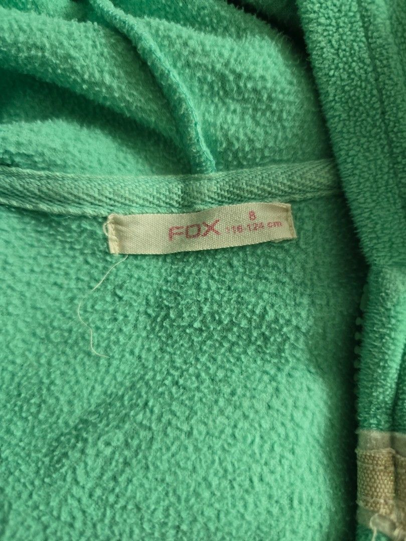 Jacket (Category: Babies & Kids Fashion) located in Singapore. Submitted by peach_valkyrie (Listing ID 1411099027, Image 3). Description: 2 for $5.