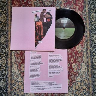 (Category: ) located in . Submitted by allsalesarevinyl (Listing ID 1411230479, Image 1). Description: .