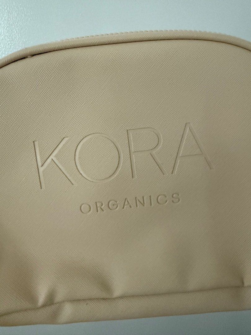 Kora Organics Cosmetic Bag (Category: Makeup) located in Taguig. Submitted by secondlifeph (Listing ID 1411121619, Image 2). Description: - Brand new Kora Organics cosmetic bag - Features a stylish beige exterior - Secure zip closure - Eye-catching patterned interior lining - Interior design includes colorful floral and fruit patterns - Comes with original tag attached MOP: Gcash, BDO, BPI, Metrobank NO MEET UP. Buyer pays first before pick up ad
