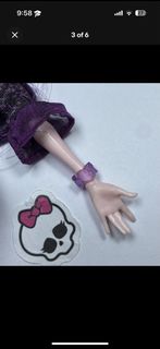 (Category: ) located in . Submitted by livingdeadgrl (Listing ID 1411092990, Image 1). Description: .