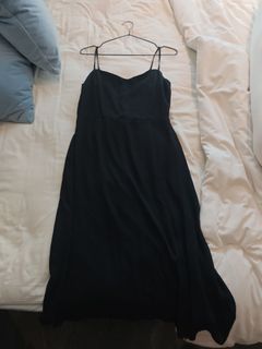 (Category: ) located in . Submitted by shopforclothessss (Listing ID 1411116487, Image 1). Description: .