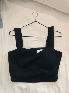 (Category: ) located in . Submitted by shopforclothessss (Listing ID 1411115229, Image 1). Description: .