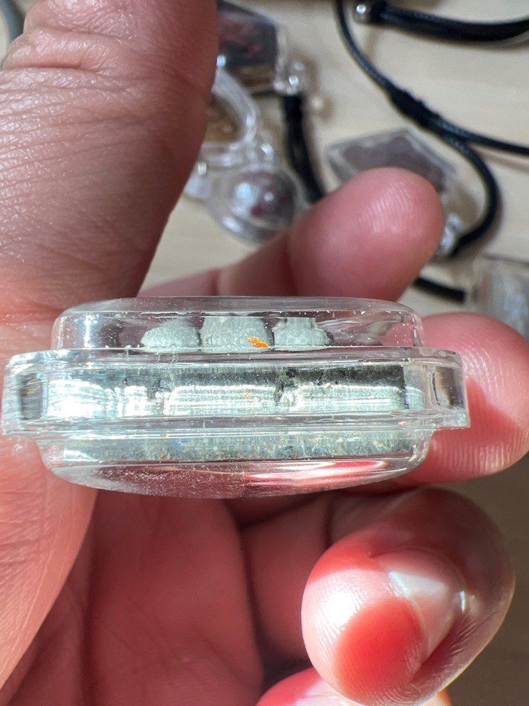 Lp chamnan (ghost pitda) 2 code (Category: Religious Items) located in Singapore. Submitted by vin_ng (Listing ID 1411147527, Image 2). Description: Lp chamnan Ghost pitda 2 code Hand yanted Waterproof casing Calcium many and big .