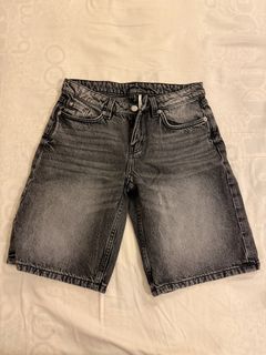 (Category: ) located in . Submitted by thriftflipz (Listing ID 1411258314, Image 1). Description: .