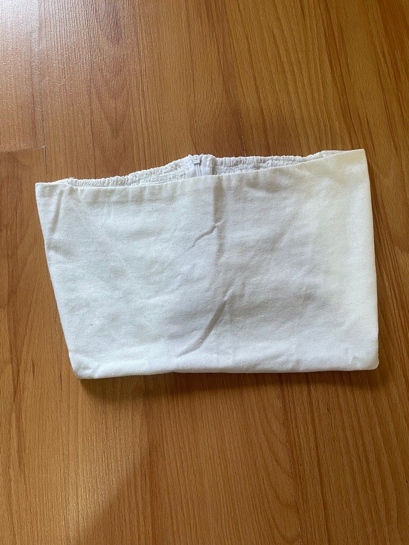 Ohcheriestudio tube top (Category: Sleeveless) located in Muntinlupa City. Submitted by decluttermepls143 (Listing ID 1411172136, Image 2). Description: .