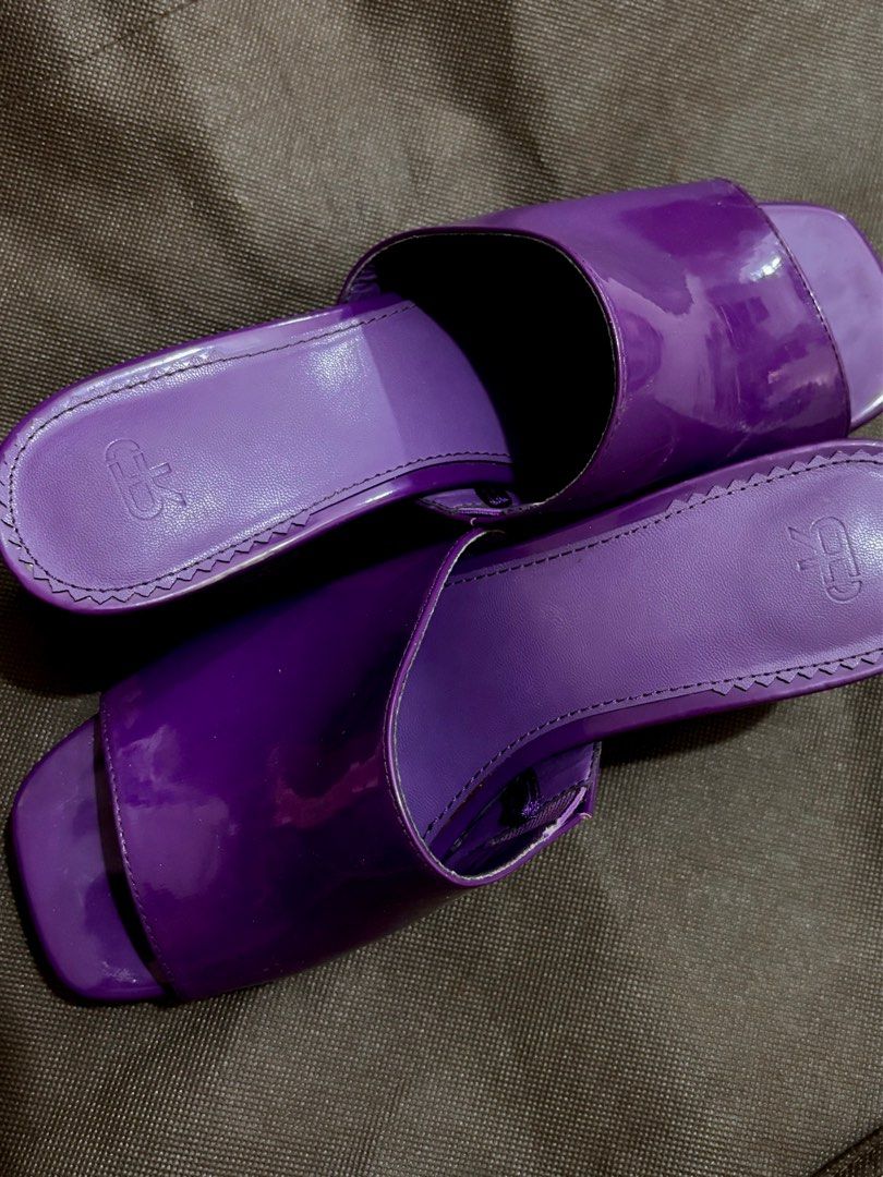 Y2K Platform Sandals|Parfois Purple Size 38 (Category: Flats & Sandals) located in Bulacan. Submitted by lovebsami (Listing ID 1411196648, Image 1). Description: - Parfois platform sandals - Vibrant purple color - Size 38 - Square toe design - Block heel - Minor wear on sole No Box Included!.