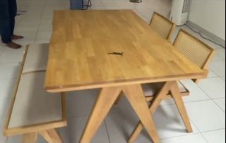 (Category: ) located in . Submitted by joggerislandfurniture (Listing ID 1411150383, Image 1). Description: .