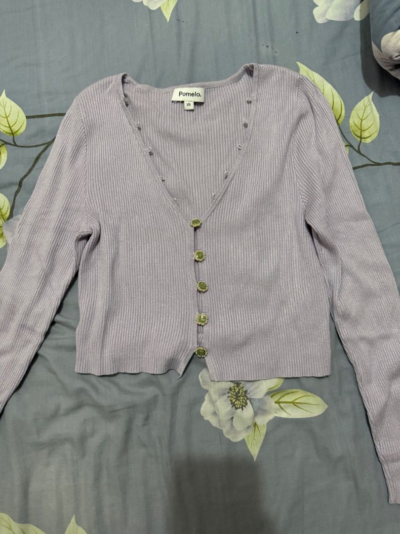 Pomelo Purple Cardigan (Category: Longsleeves) located in Valenzuela. Submitted by raquesells (Listing ID 1411149534, Image 1). Description: - worn once, no when worn RFS: doesn’t fit me anymore .
